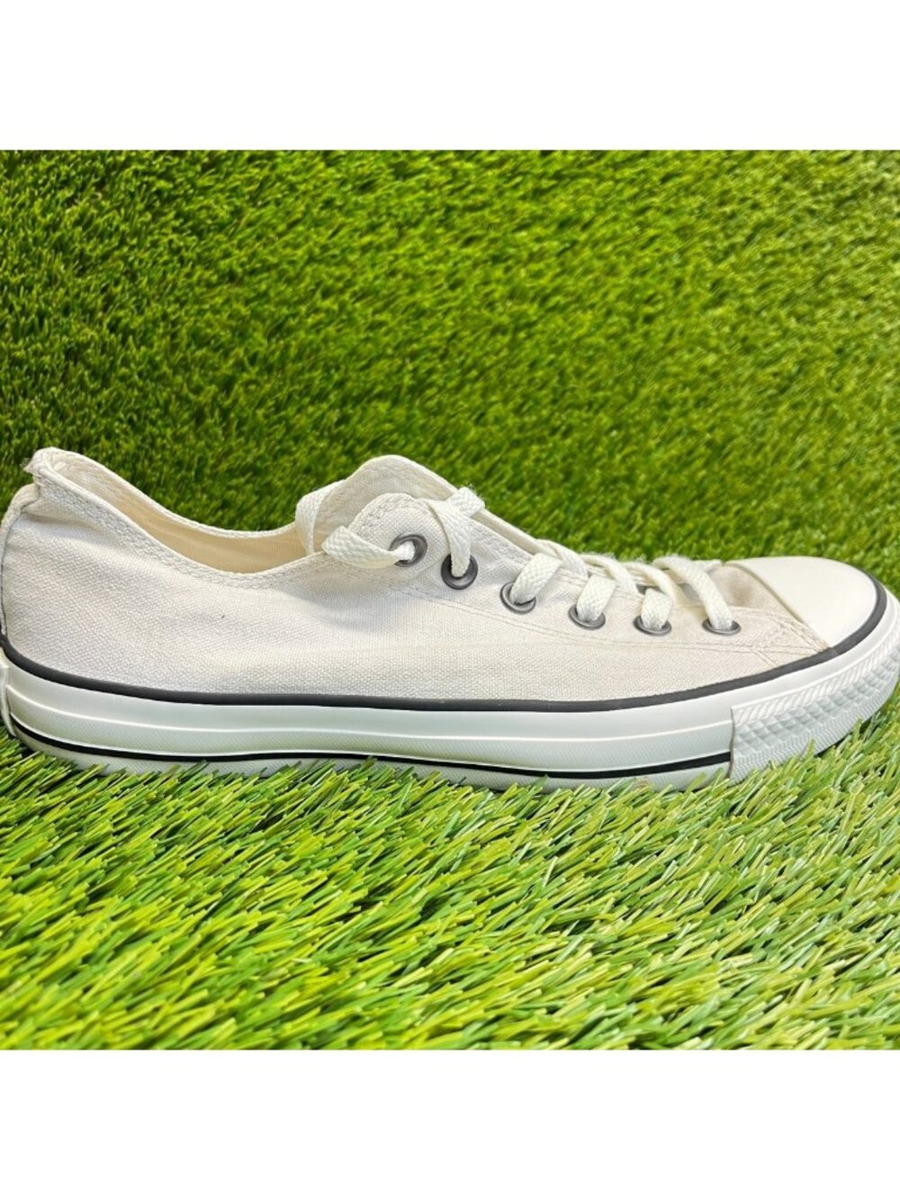 Converse Low Top Sneakers White with Black Trim